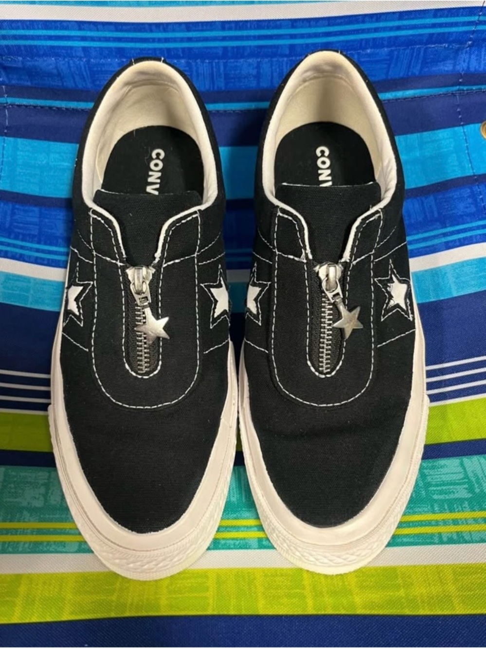 Converse One Star Sneakers Like New Women’s 9 Men’s 7